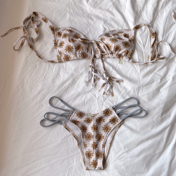 Montce Swim bikini set - Picture 1 of 2